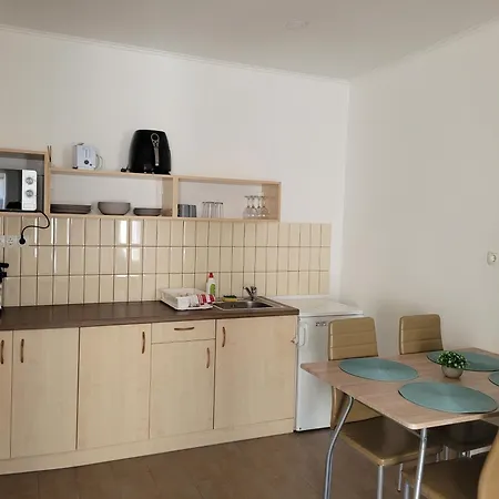 Balifornia -allatbaratoknak Apartament *